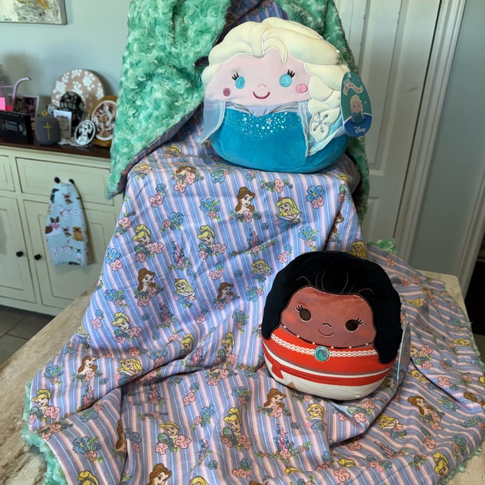 Disney Plush and blanket set -  Elsa and Moana